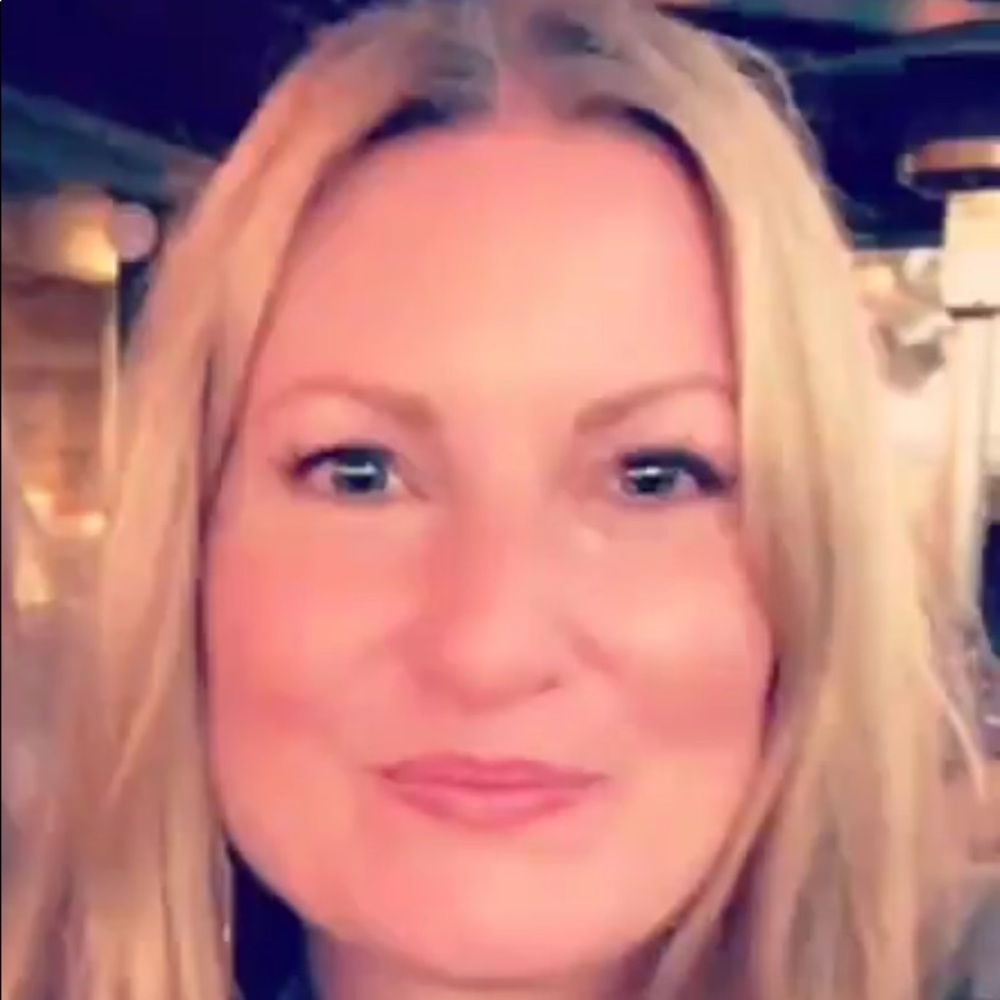 Meet your Posher, Kara